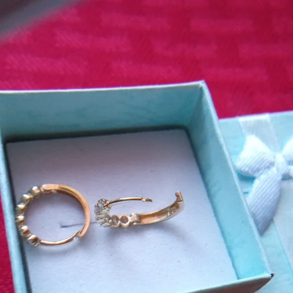 10K Gold Huggie Hoop Earrings